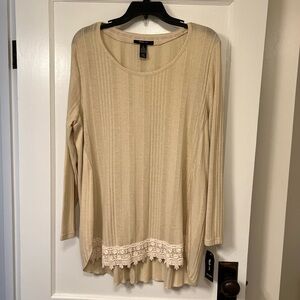 NWT Women's Style & Co Tunic Top Beige Detail On Bottom Long Sleeve Size L